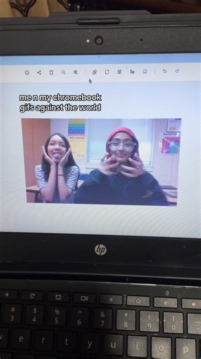 i love my chromebook gifs 😁🫰 @💲ophiaa @𝓪𝓽𝓱𝓮𝓷𝓪𝓪🌺🌅 @Summerꨄ @۶۟ৎ #school #fyp #viral #hijabi #xyzbca