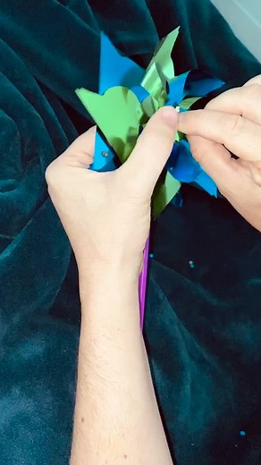 Watch How To Assemble Pinwheel on Amazon Live