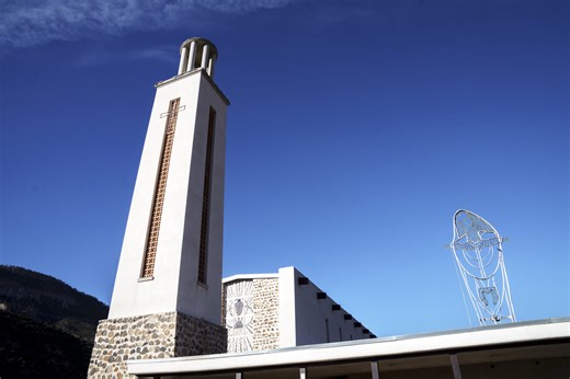 Undercount: why the Catholic church won't list many New Mexico priests who've been linked to sexual abuse | Searchlight New Mexico