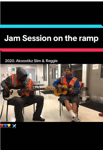 Jam Session with Akoostikz: Acoustic Vibes at Work