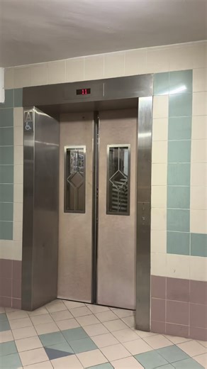 Graduation Hair Ready: Perfect Styles for Your Big Day