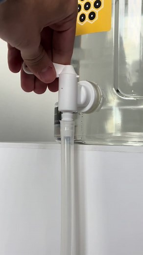 Here is whats’s inside my starter kit #homebrew #homebrewing #mead #meadmaking