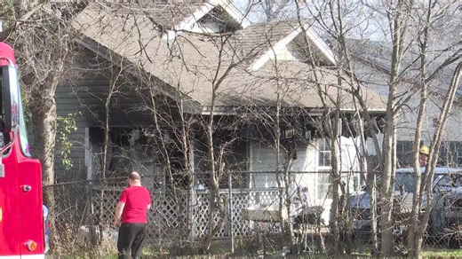 #LIVE: House fire in the 2300 block of Trice Avenue in Waco, Texas | KWTX News 10