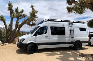 27 Campervan Rental Companies: The Best Rental Vans for a Road Trip