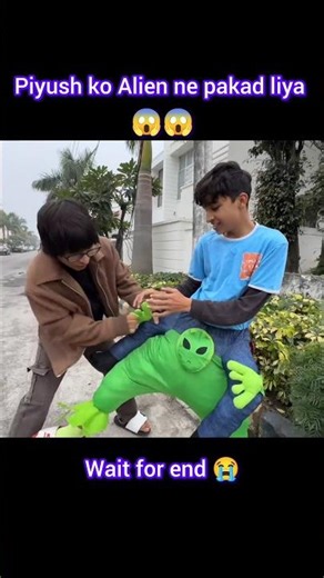 Piyush ko Alien ne pakad liya 😱 || Sourav joshi vlogs || #shorts #youtubeshorts