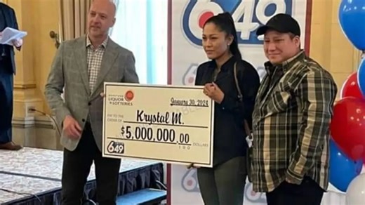 Lottery player's $3.6m win ended with girlfriend collecting cash & ghosting him