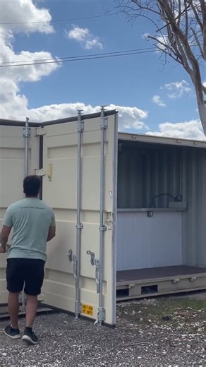 🚪✨ See the versatility of side open doors along the length of a container! This feature truly makes custom containers stand out. Whether you're envisioning a bar like this unit, a marketing activation tool, or any other custom project, we can make it happen. At Bob's Containers, the possibilities are endless! #CustomContainers #BobsContainers #InnovativeDesigns #containerhome #shippingcontainer #affordablehomes #customhomes #containers #innovative #tinyhome #ContainerHome #investment #realestat