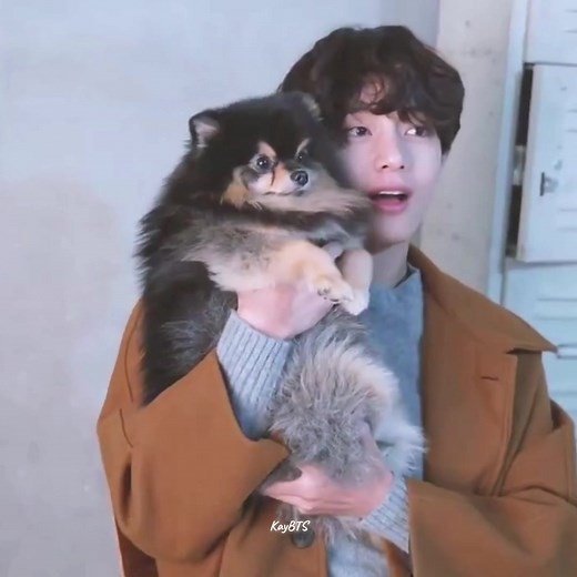 Kim Taehyung and his adorable pet Kim Yoentan