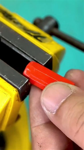 41K views · 574 reactions | Amazing self-locking screwdriver bits #shorts | Toolstour | Facebook