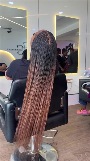 Boneless braids beauty 😍😍😍 @funkysignature we bring your braids dream to life👏👏👏👏 #funkysignature #bonelessbraids #bonestraightbraids