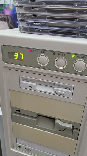 Michael on Instagram: "Content copyright © by me (owner/creator) PC_USER_486 30 year old PC sounds! Wow! So cool 😎 . . #asmr #retro #computer #nostalgia #90s #memories #microsoft #windows #pc #startup #desktop #setup #relaxing #soothing #calming #anxiety #insomnia #intel #pentium #amd #tower #vintage #sound #sounds #vintagecomputer #windows95 #linux #ibm #goodtimes #gooddays"