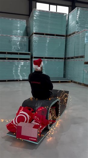 Is that you, Rowmat Santa Claus? 🎅🏼✨ | Rowmat