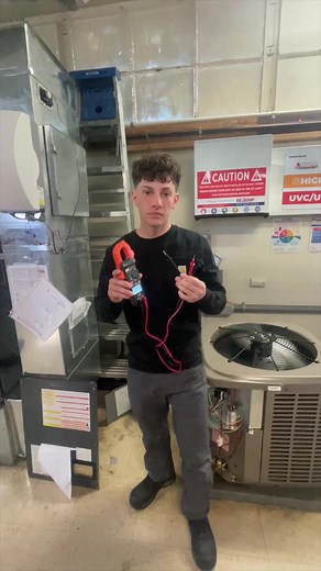 Trouble Shooting A Contactor #tradeschool #tradesovercollege #bluecollar #bluecollarlife #bluecollarboys #bluecollarmen #tradesman #tradeswoman #hvac #hvactechnician #hvaclife #hvactech #hvacarmy #hvacr #hvacservice #hvacrepair #hvacinstaller