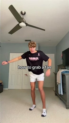 How to grab a fan tutorial (sus)