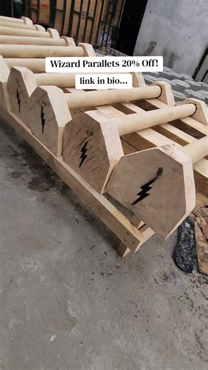 Build raw strength, with our high quality and durable wizard parallettes, designed for pure strength workouts!💪🏽 ✅ Strong and stable ✅ Smooth grip for comfort ✅ Reduces wrist strain ✅ Improves range of motion ✅ Perfect for home and gym workouts now 20% OFF!🔥 price: 25k Send a dm to get yours today 09133410899 We deliver nationwide 🇳🇬 #calisthenics #workout #fitness #fyppppppppppppppppppppppp #wizardgym⚡