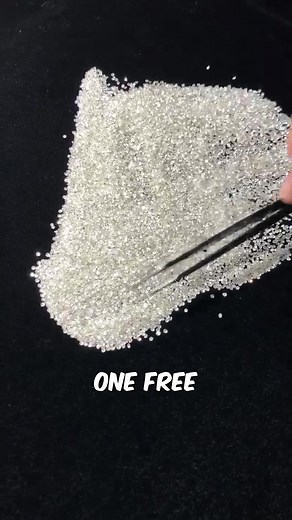 THIS MONTH ONLY! We are giving EVERYONE a FREE DIAMOND! We have always put diamonds in all of our candles, but we wanted to show a little love this Holiday season and give one to everyone! If you've been wanting to give ForeverWick a try, this is your chance! | ForeverWick Candle