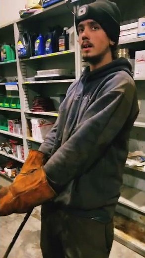 Replacing cable in roll off truck