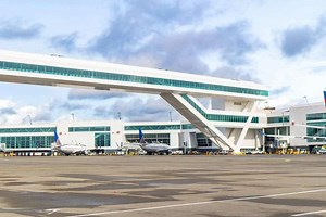 Seattle Airport now has a giant walkway, where planes pass under