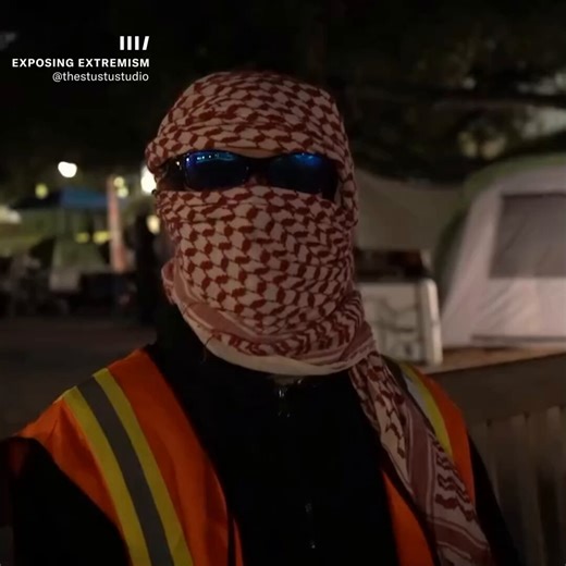 🚨It's Day 2 at the Occidental College encampment, and it has already evolved from tents on the quad into a full-blown activist programming hub.The “Rafah to Jenin Liberated Zone,” set up in Oxy’s academic quad, says it is protesting the school’s alleged ties to the “Zionist entity's ongoing genoicide in Palestine, to ICE detention centers, and the military-industrial complex.”Today’s agenda reportedly includes:10:30 AM — ICE patrol training with the Community Self Defense Coalition11:30 AM — To