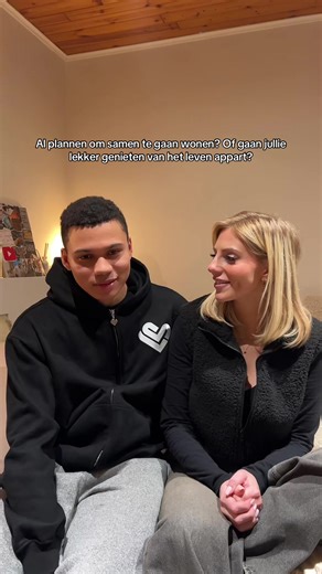 10/28 vragen met Jef&Jol. Welke stijl raden jullie aan? #fyp #voorjou #jefenjol #storytime #gettoknow @Jeflexmusic @jolien