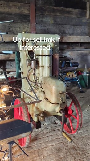 🚜 POWER THAT NEVER QUITS ⚙️ Heavy-duty stationary engine built for farms, workshops, construction & backup power. Reliable. Fuel-efficient. Built to work all day without stress. ✅ Strong performance ✅ Low fuel consumption ✅ Easy maintenance ✅ Long-lasting engine life Perfect for water pumping, milling, generators & industrial use. 📩 DM for specs, price & availability ⚡ Serious buyers only . . . . . . #StationaryEngine #DieselEngine #HeavyDuty #FarmPower #IndustrialMachine