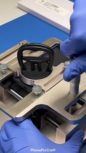 3.3K views · 18 reactions | #galaxy A32 5G screen replacement using genuine #Samsung parts  at #phonefixcraft #phonerepairshop #satisfying | Phone Fix Craft | Facebook