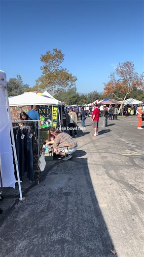 the best thing to do on a sunday in la #envisiond #fyp | rose bowl