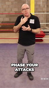 Build longer combinations by linking shorter combinations 🥊 #boxingtechniques #boxingstance #boxingfootwork #boxingtraining #boxingtips #boxingfitness #learnhowtobox #boxingcoach #learnboxing #boxingskills #boxingdrills #beginnerboxing #beginnerboxer #howtobox #boxing #powerpunch #powerpunching #myboxingcoach #boxingcombinations | MyBoxingCoach