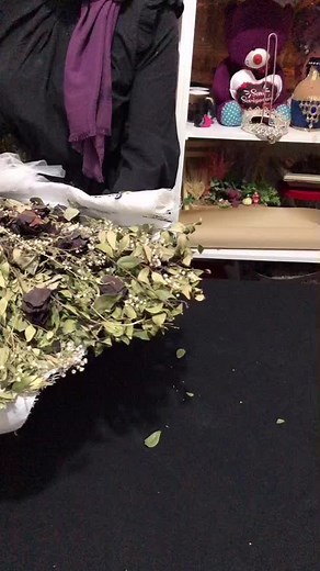 Creating Beautiful Floral Decorative Frames