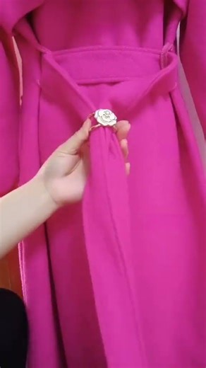 Instantly Chic Autumn 🍂 Easy Bow & Shirt Ribbon Styling #shorts