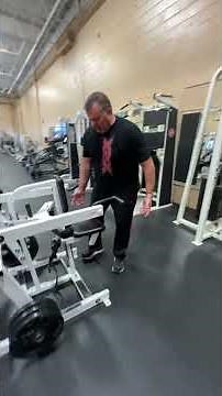 Hammer Strength Tricep Dip Machine Demonstration