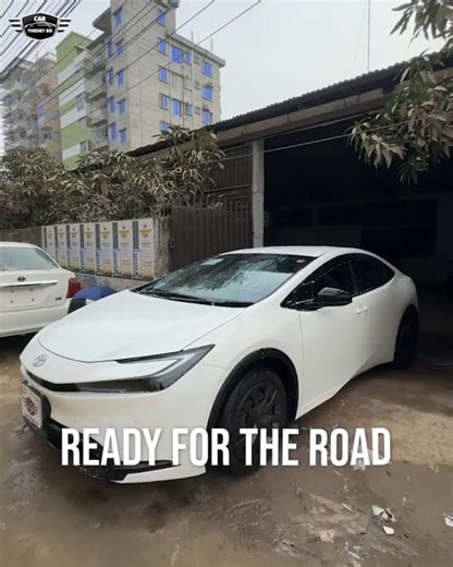 Toyota Prius 2023 Hybrid 🔥 | The Future of Fuel Efficient Cars