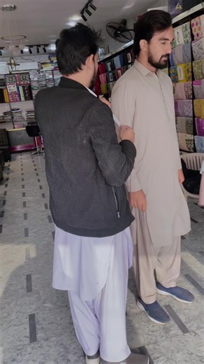 Exploring HBS Fabrics and Shopping Malls in Kotmomin