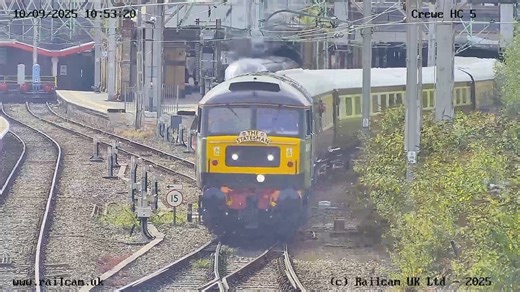 29K views · 528 reactions | Returning to revenue earning action after a full refurbishment, Locomotive Services Group operated 'Statesman' is in action today heading to North Walesgbwls ️ #Class47 D1924 'Crewe Diesel Depot' & D1935 'Roger Hosking MA 1925-2013' ℹ️ 1Z53 #Cardiff Central to #BlaenauFfestiniog ️ Track it with RCData https://tinyurl.com/f5r7uhzk  #Crewe Crewe Heritage Centre  10th September 2025 | Railcam | Facebook