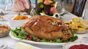 Greenberg Smoked Turkeys rush to deliver over 1,000 turkeys amid FedEx hub delays