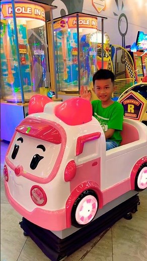 Just me enjoying my pink Hello Kitty car vibes 🐱💗🚗✨ #cutebaby