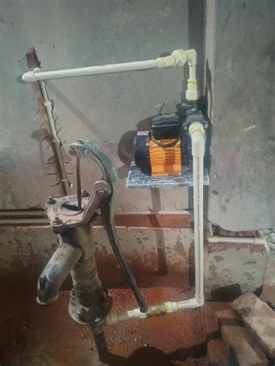 Water tank and pipe wiring tap fittings #Delis tank #plumber #plumbingtime #tap #pipelining #walve