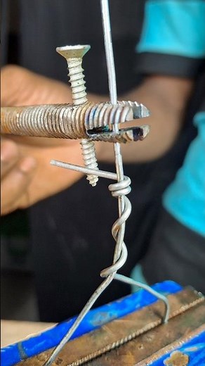 Instructions on how to make a mini mesh knitting tools at home #highlights #DIY #viralvideoシ
