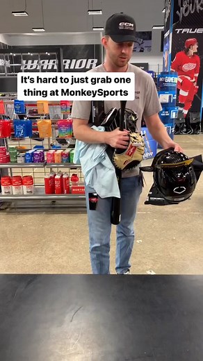 Find the Best Baseball and Softball Gear at MonkeySports!