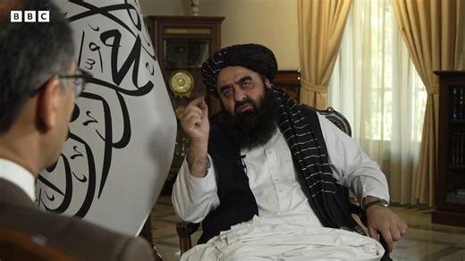 گفتگو با امیرخان متقی، وزیر خارجه طالبان سه سال پس از سقوط نظام جمهوری در افغانستان و بازگشت طالبان به قدرت، امیرخان متقی، وزیر خارجه حکومت طالبان در گفتگو با جمال موسوی می‌گوید حکومت طالبان با وجود اینکه از طرف هیچ کشوری، حتی کشورهای اسلامی به رسمیت شناخته نشده، روابط اقتصادی خوبی با کشورهای منطقه برقرار کرده و به دنبال تعامل با دنیا است. او گفت: «امیدوار هستیم که همین اطمینانی که با کشورهای منطقه حاصل شد، پروژه‌های بزرگ هم شروع شود و بالاخره کشورهای غربی هم تعلقات خود را با ما عادی کنند.» این 