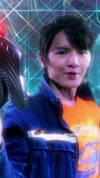 Mainan Ultraman on TikTok