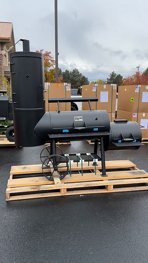 Yoders are here! The holidays are near! 🤪 Are you ready? 🎄 #modernbbqsupply #yodersmokers | Modern BBQ Supply