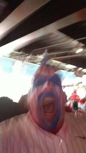 SMASHING THE BELL TONIGHT! #AstrosvsPhillies #LetsGoPhils @phillies #RingtheBell #Phillies #PhiladelphiaPhillies #TPSG #thephillysportsguy #RedOctober #philliesbaseball #LetsGoPhillies #playoffbaseball #TheFightins #BeattheAstros #WorldSeries #NLChampions #RedNovember #itshittingweather