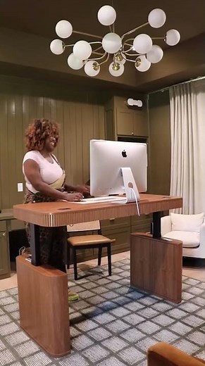 HULALA HOME| Baggio Modern Electric Adjustable Standing Desk with Cable Management