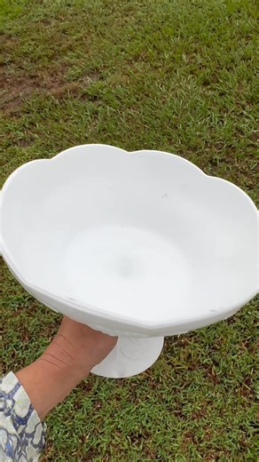 5.8K views · 101 reactions | Milk glass Antique! #antiques #milkglass | DIY Living By Talisa Lindsay | Facebook