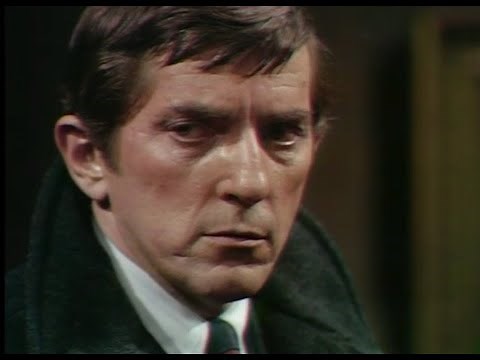 Jonathan Frid ~ Barnabas Collins of DARK SHADOWS