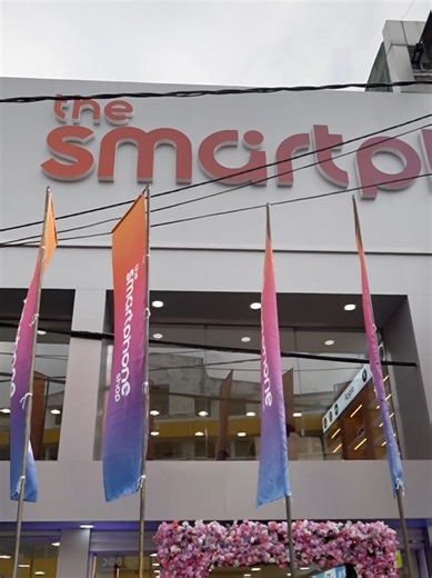 Grand Opening of a New Smartphone Store in Sri Lanka