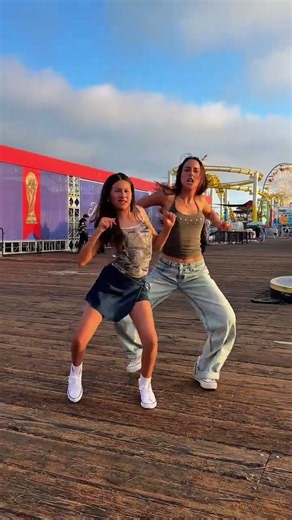I loved this dance #shakira #dance
