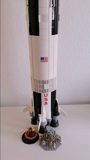 Lego NASA Apollo Saturn V