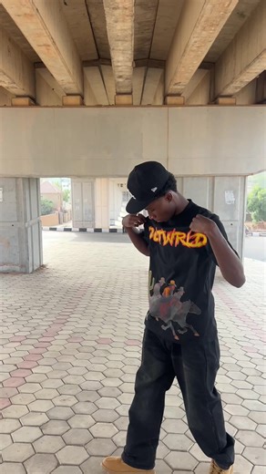 Jpegs drop tomorrow! #outwrld#CapCut